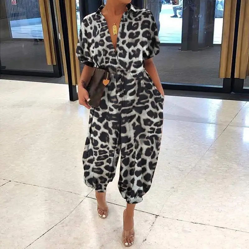 Women's New Jumpsuit Long Fashionable Leopard Print Jumpsuit Women's Retro Short Sleeved Button Casual Loose Pants Jumpsuit