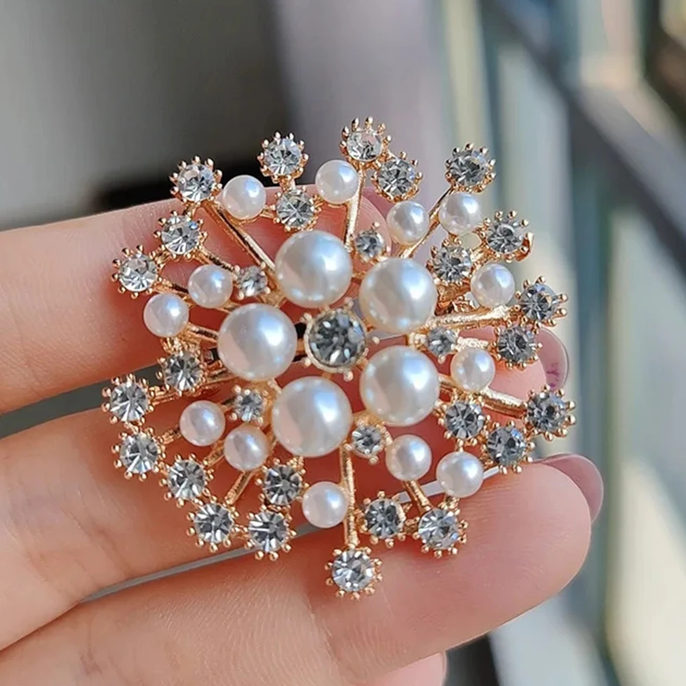 Luxury Snowflake Pearl Crystal Brooch Large Snowflake Flower Brooch Pins Fashion Exquisite Women's Jewelry