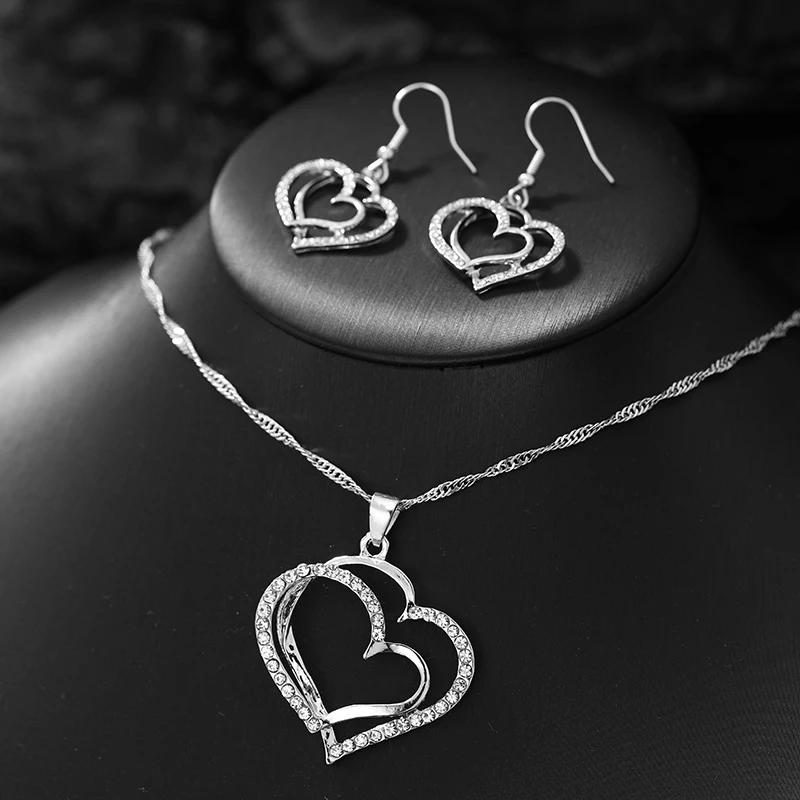 3 Pcs Set Heart Shaped Jewelry Set Of Earrings Pendant Necklace For Women Exquisite Fashion Rhinestone Double Heart Jewelry Set