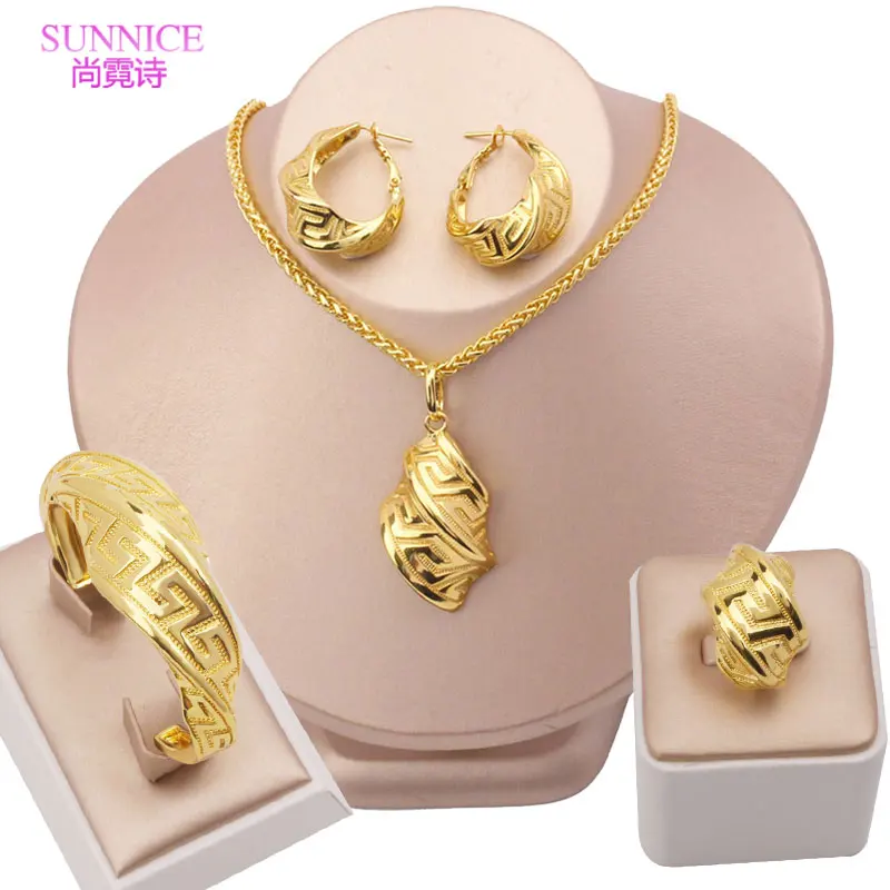 Dubai Women Golden Color Jewelry Sets Necklace Clips Earrings Ring Bracelet Pendant African Bridal Wedding Jewelry Set