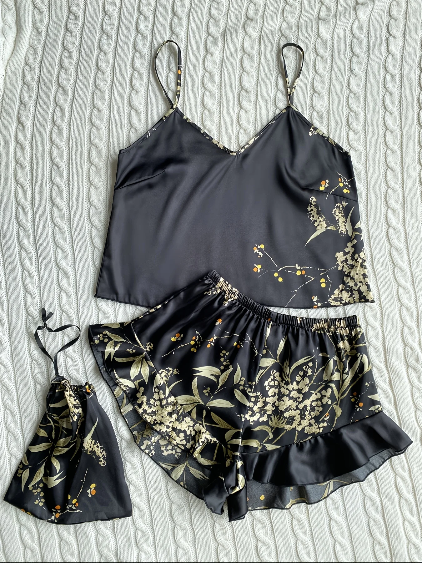 Elegant Floral Print Cami Tops   Ruffle Hem Shorts Pajama Set  Women's Sleepwear   Loungewear