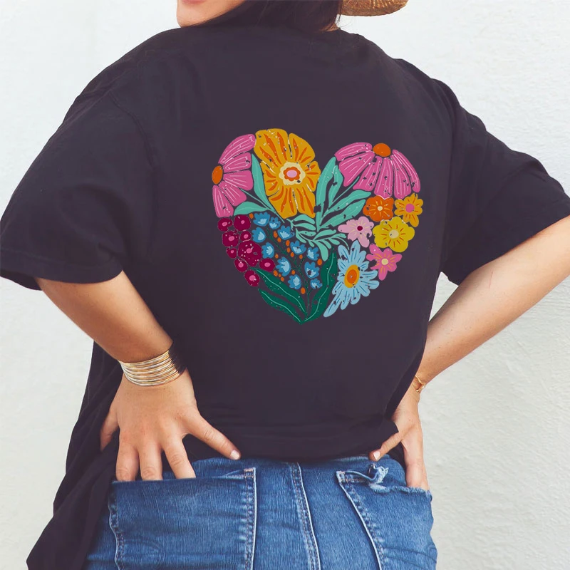 Flower Pumpkin Heart Design T-Shirts Women Vintage Wildflowers Crew Neck Girls Clothing Flowers Nature Lover Oversized T Shirt