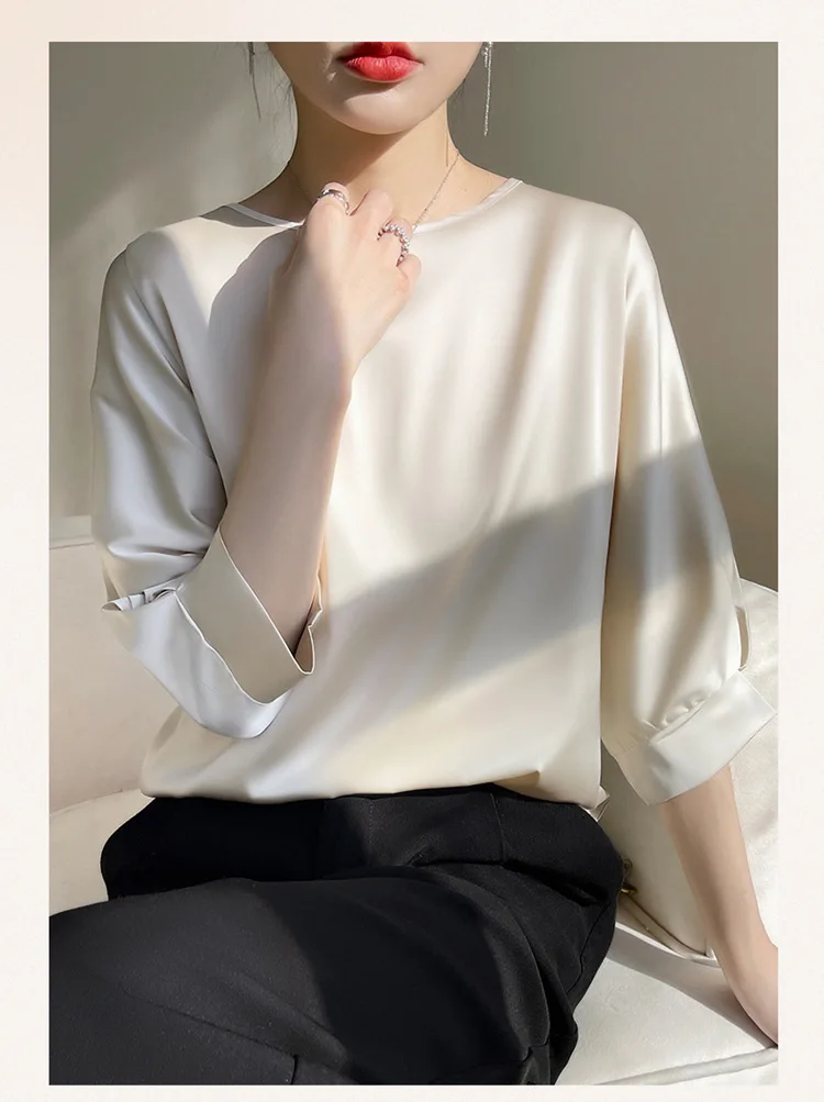 2023 New In Summer Satin Silk Half-Sleeve Tee Tops Basic Solid Women‘s T-Shirt Casual V-neck Thin Shirts Ladies Loose Blouses