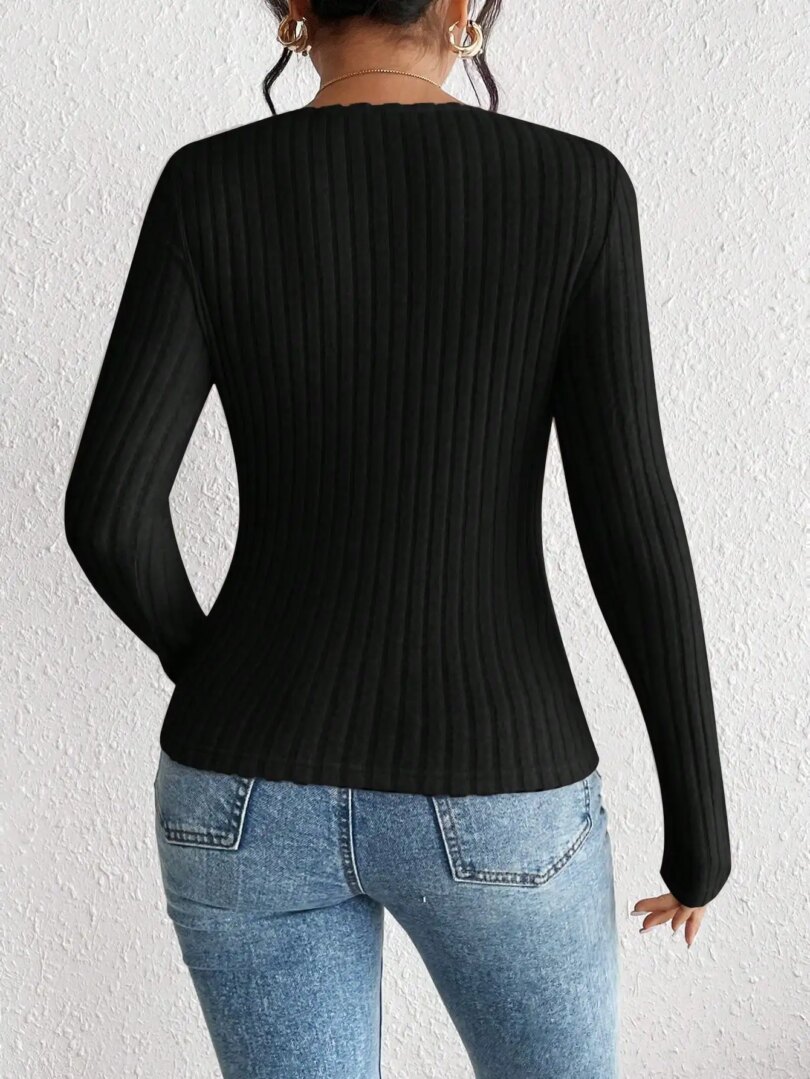 Autumn and winter fashion diamond collar knitted bottom shirt, women's casual long-sleeved tops, knitted long-sleeved T-shirt - Image 2