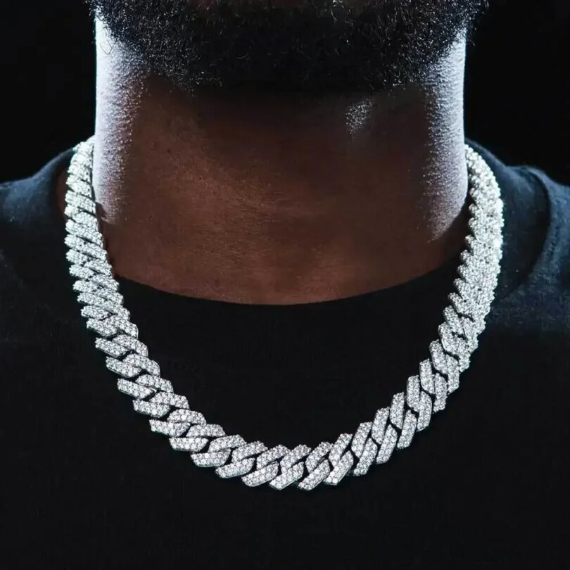 Hip Hop Shiny 15MM Cuban Link Chain Necklace Women Men Silver Color Rhinestone Iced Out Cuban Chain Punk Jewelry Necklace Gift